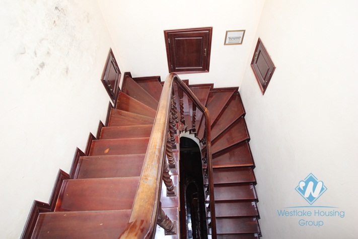 Furnished house available for rent on Au Co street, Tay Ho, Hanoi